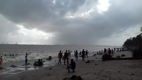 uran beach mumbai